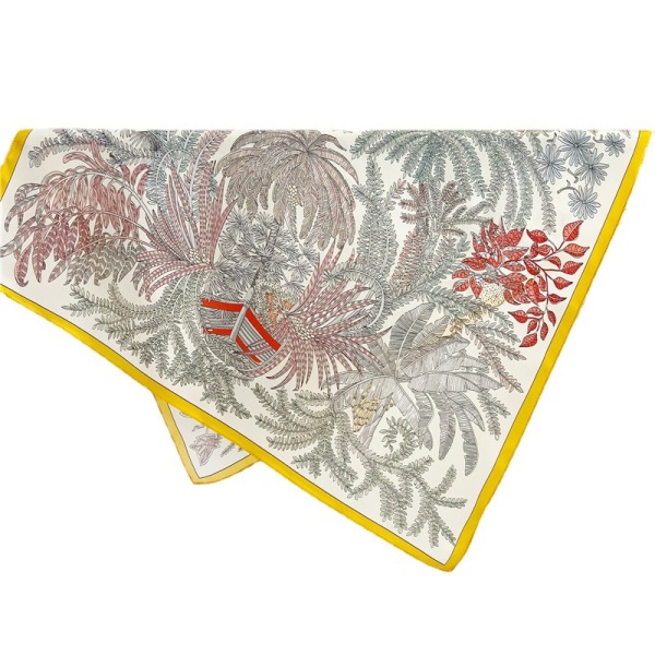Spring Jungle Spring Summer Mulberry Silk Medium Square shawl 090